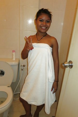 18 year old first timer jerking a big cock for cum on breasts